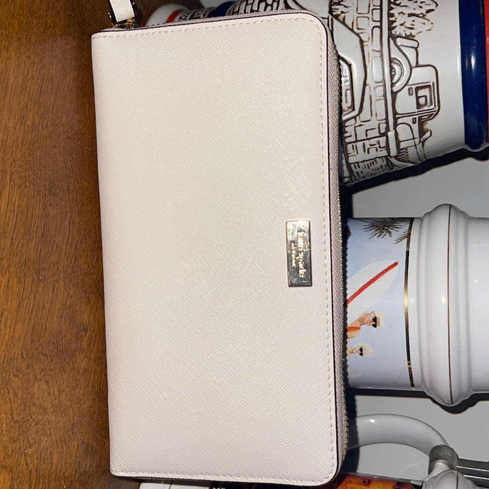 Kate spade wallet